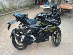 Suzuki Gixxer SF